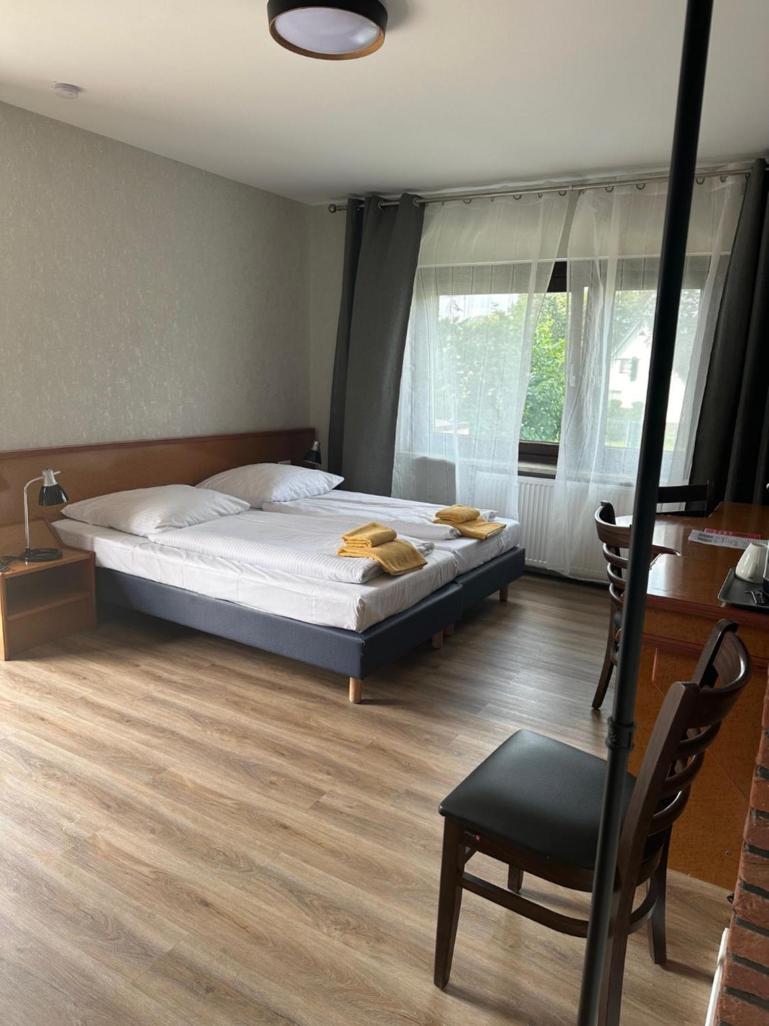 Hotel Pirol Berlin Exterior foto
